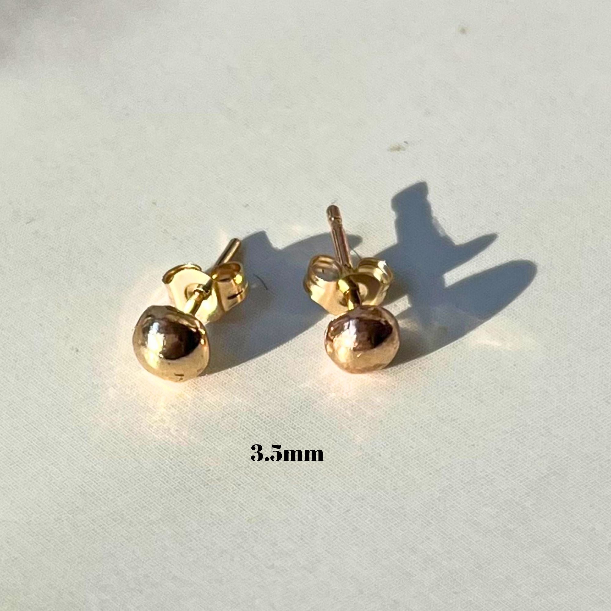 Pebble Shaped 14kt Solid Gold Stud Post Earrings - Recycled Gold - The Pink Locket
