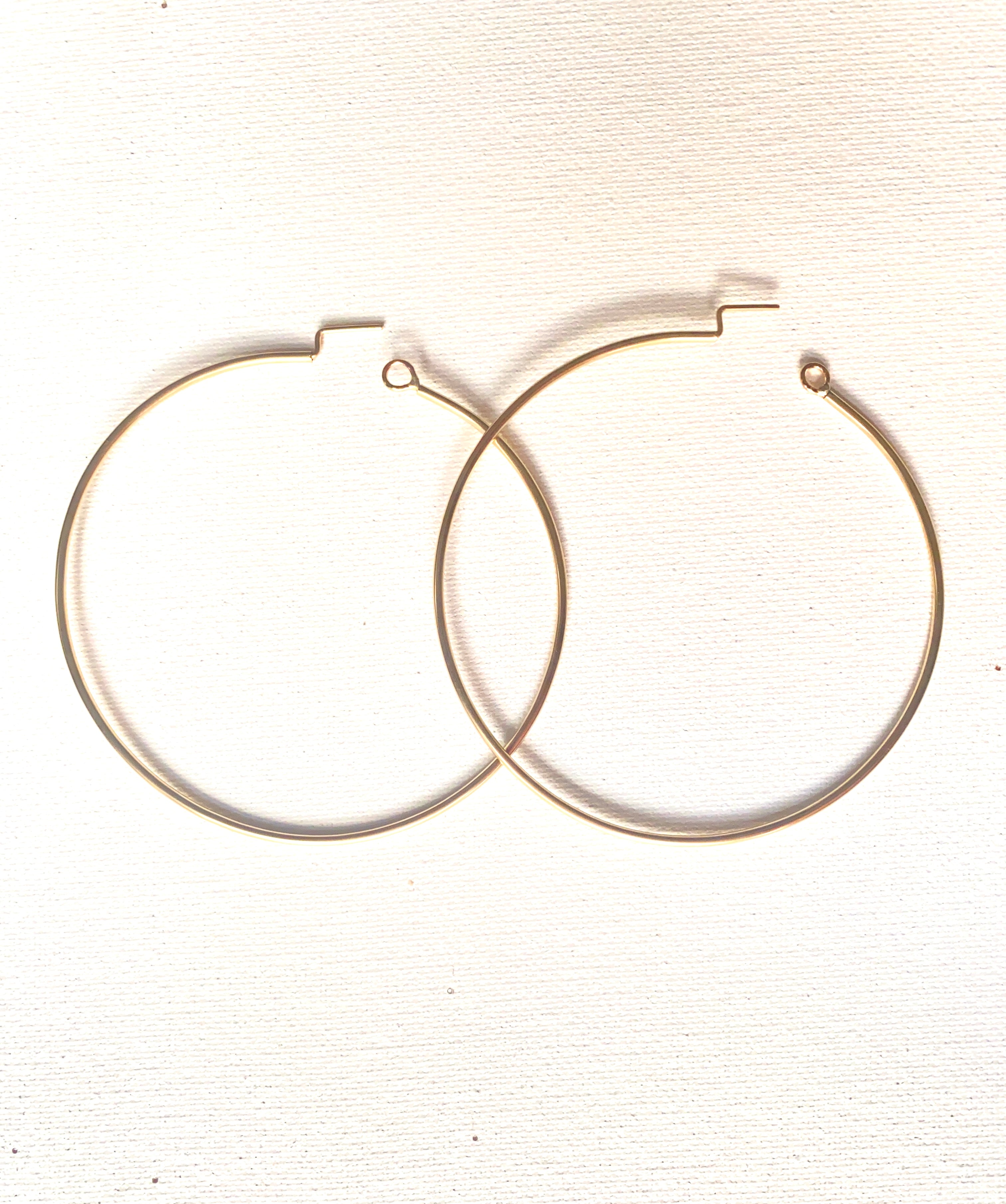 Shawny - 14kt Gold Filled Classic Large Hoop Earrings